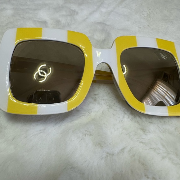 Dolce gabbana Yellow and White Striped Square Sunglasses - Picture 1 of 4